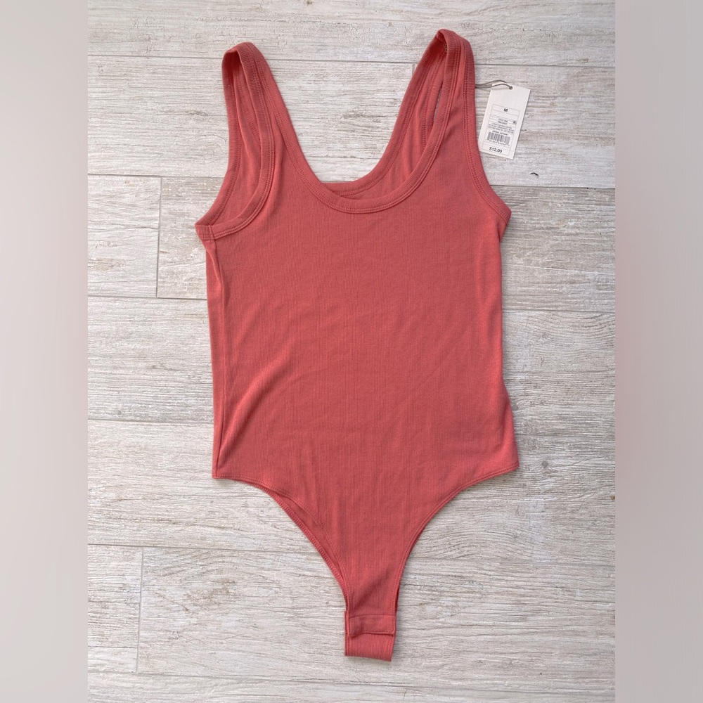 NWT bodysuit pink